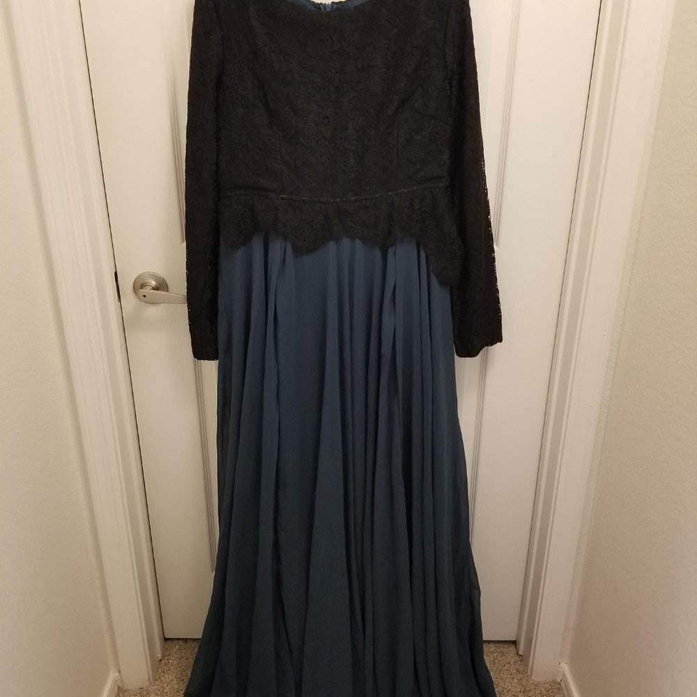 Inayah Formal Lace Gown - Size XXL (UK) - Picture 3 of 5